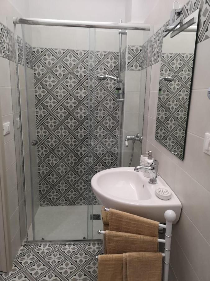Le 3 Dee Bed & Breakfast Reggio di Calabria Bagian luar foto