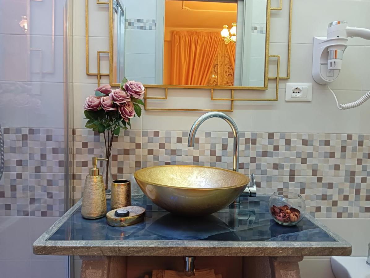 Le 3 Dee Bed & Breakfast Reggio di Calabria Bagian luar foto