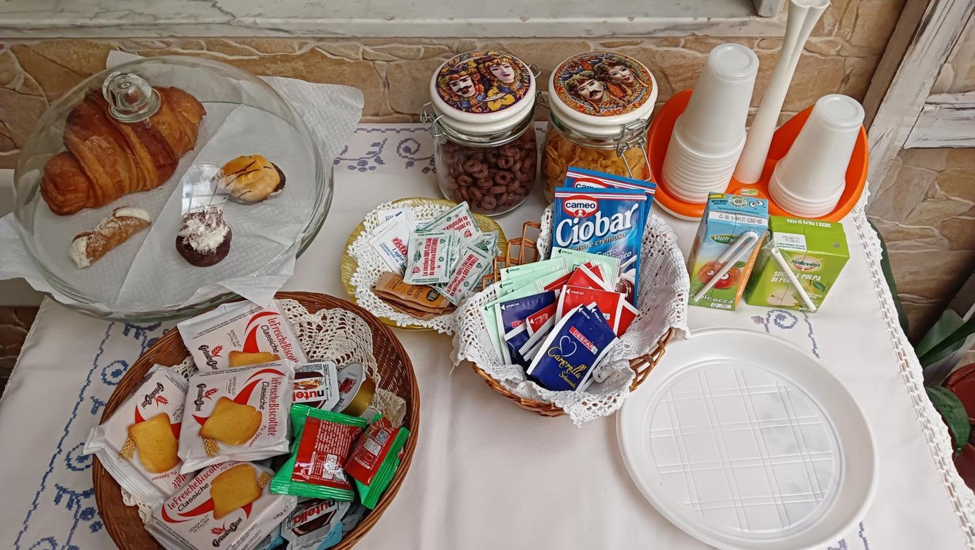 Le 3 Dee Bed & Breakfast Reggio di Calabria Ruang foto